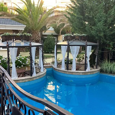 Hotel Messembria 3*